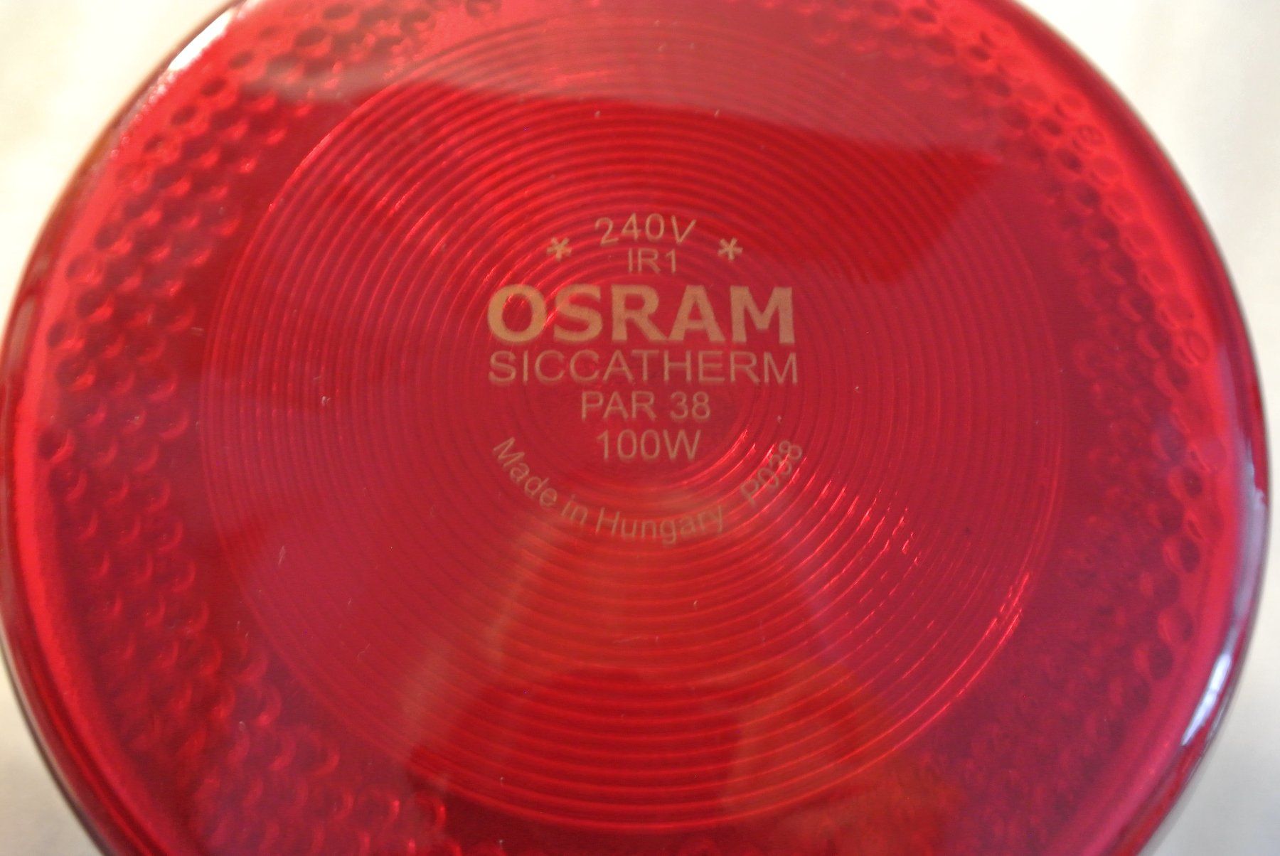 Osram Lampen: Reflektorlampe-rot – Gebraucht aus Horgen von Goros