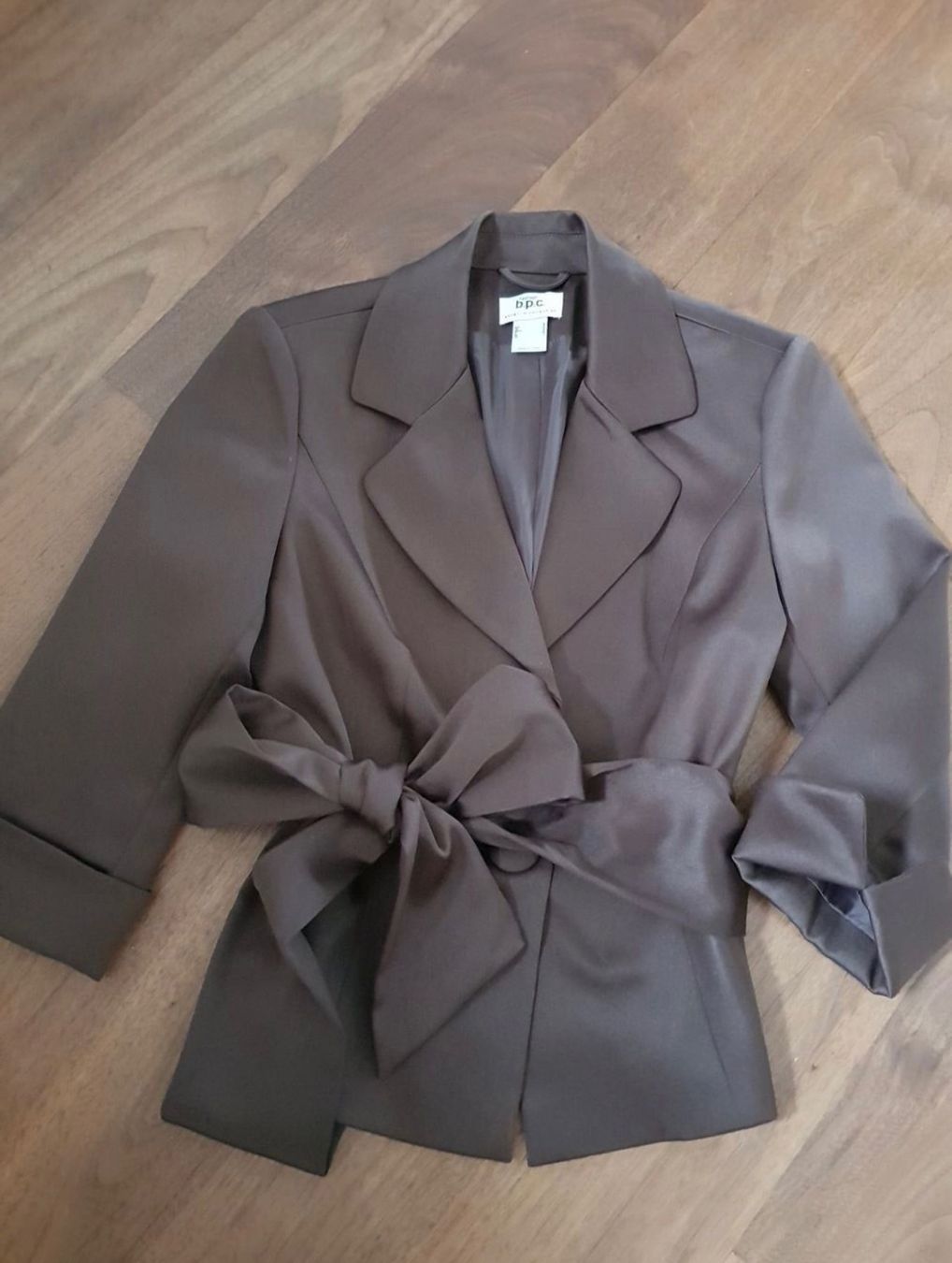 Costumi: Festliches Damenkleid 2 tlg. Gr.38 – Usato da Pfungen venduto da Outlet64