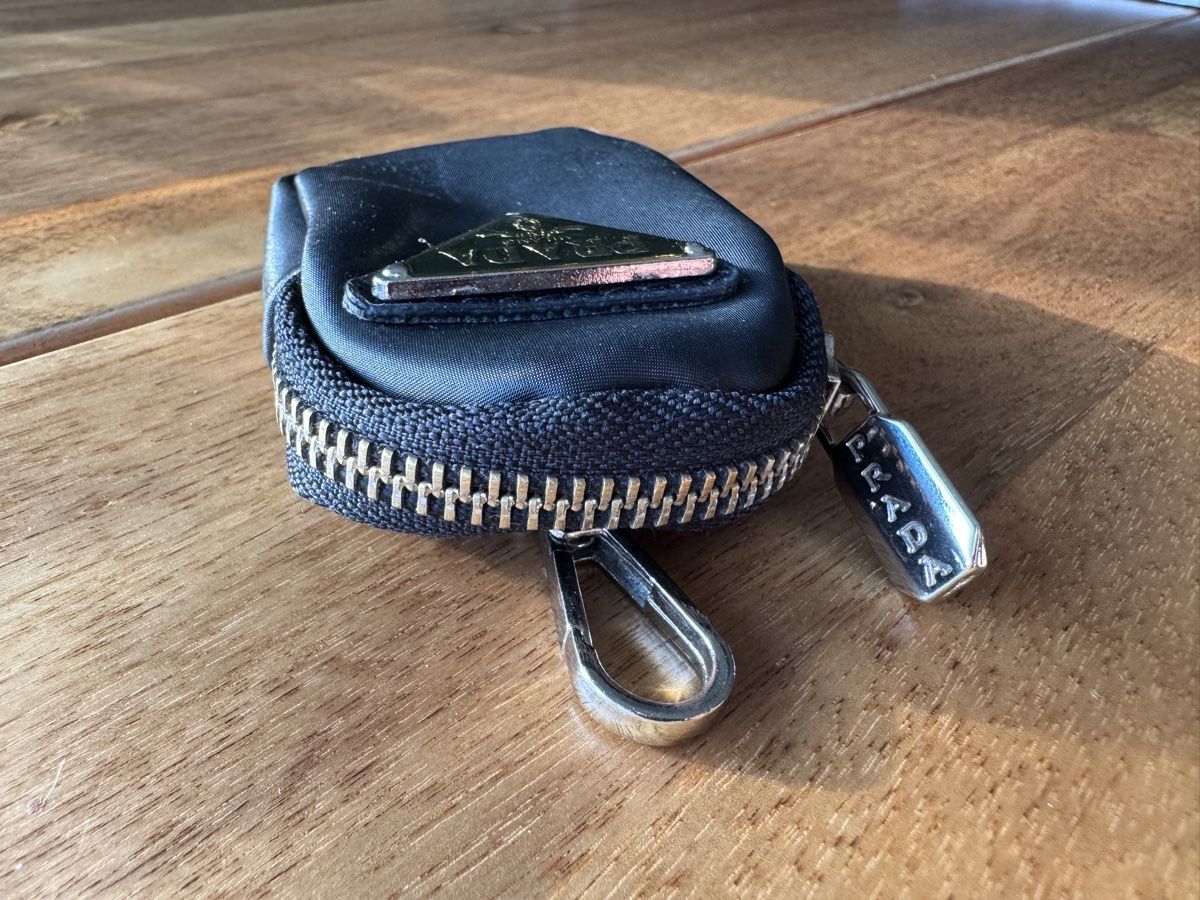 Taschen: Pouch Black Small evtl. Prada – Gebraucht aus Luzern von Ex-Raudi 3