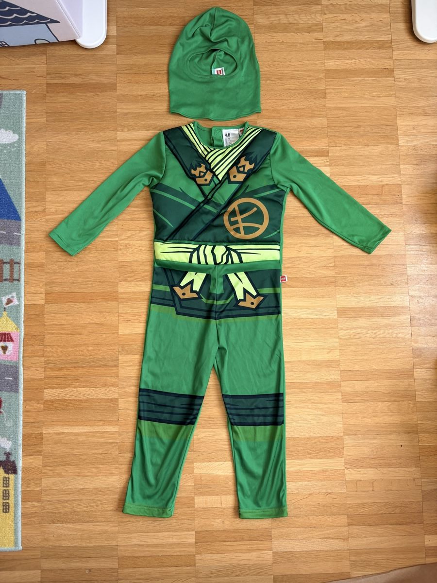 Costumi: Costume Ninjago H&M green size 104cm – Usato da Zürich venduto da Greenleaves