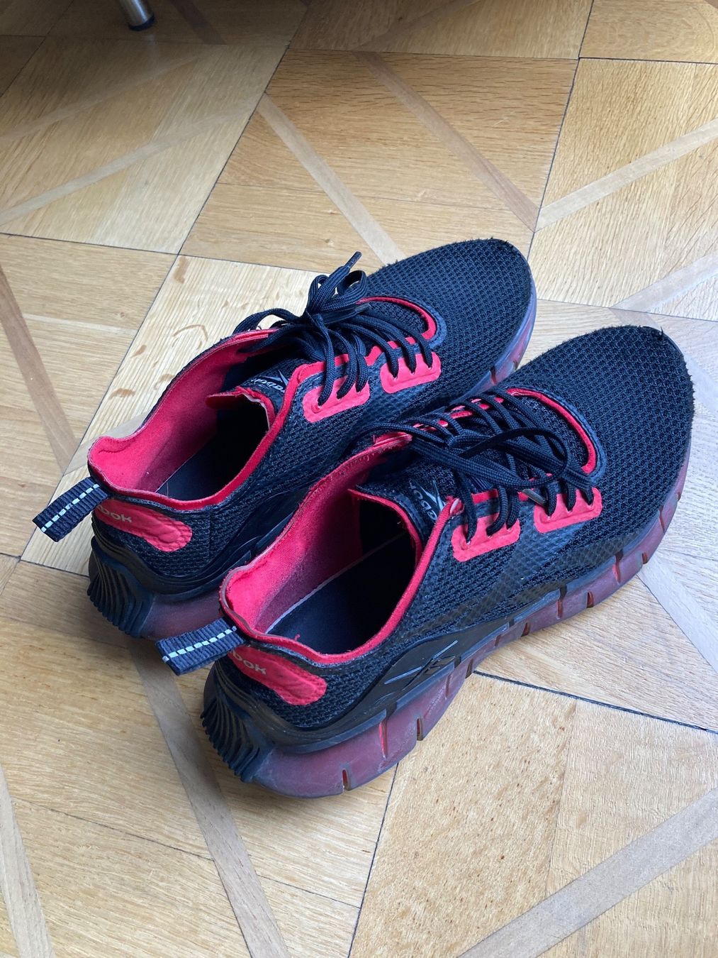 Reebok Scarpe da uomo: Reebok Sneakers black Gr 42 – Usato da Coppet venduto da AlexandraAmmann