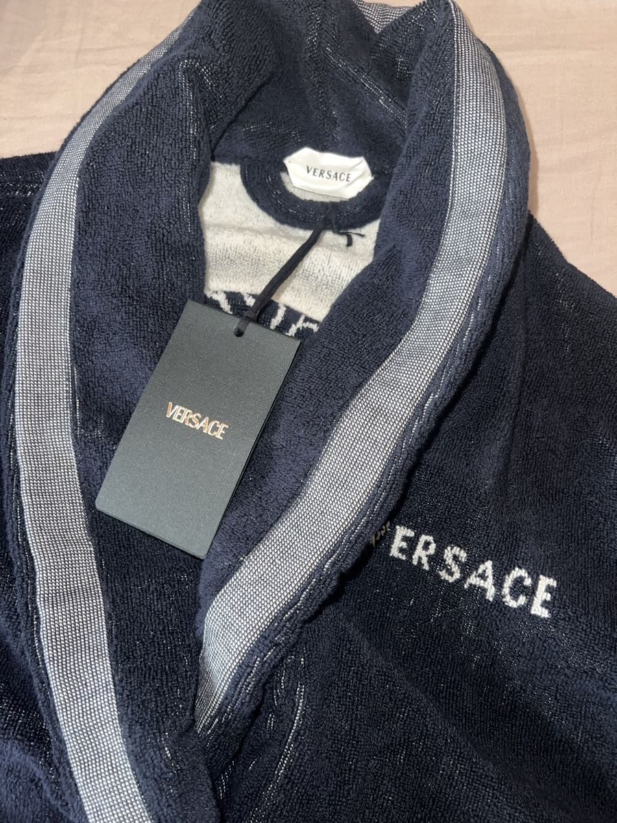 Versace Accappatoi: Versace Bademantel NEW with tags – Nuovo e nell'imballaggio originale da Zürich venduto da wut_25df