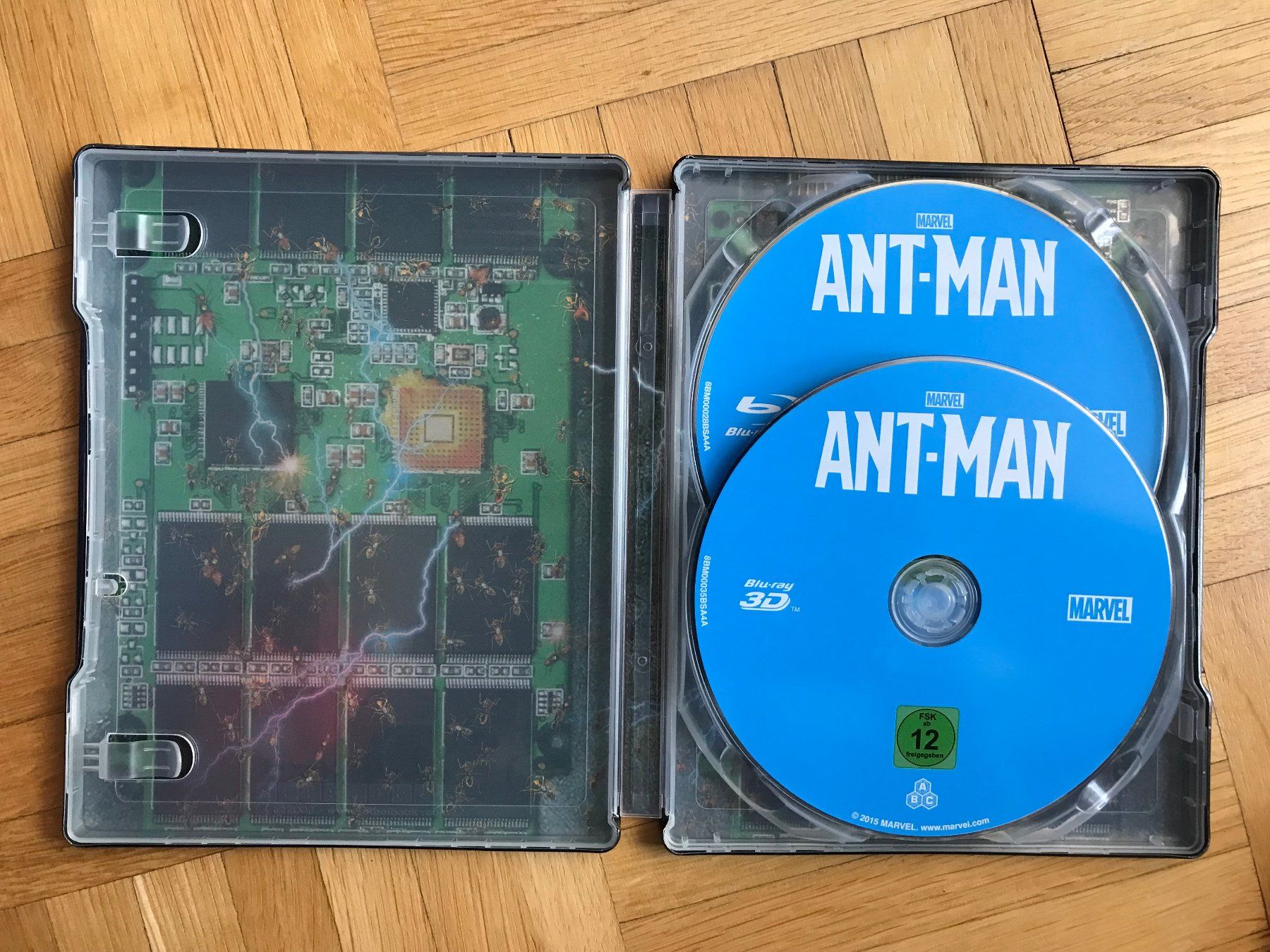Alle DVDs: Ant-Man - Steelbook - Blu-ray + Blu-ray 3D – Gebraucht aus Zürich von Malcom 1