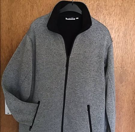 HERRENJACKE ELEGANT UND SPORTLICH...