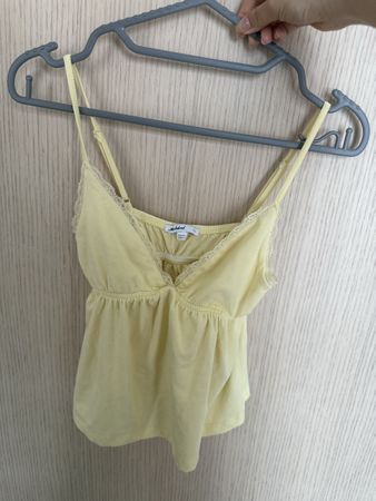 🆕 Subdue yellow lace top💛