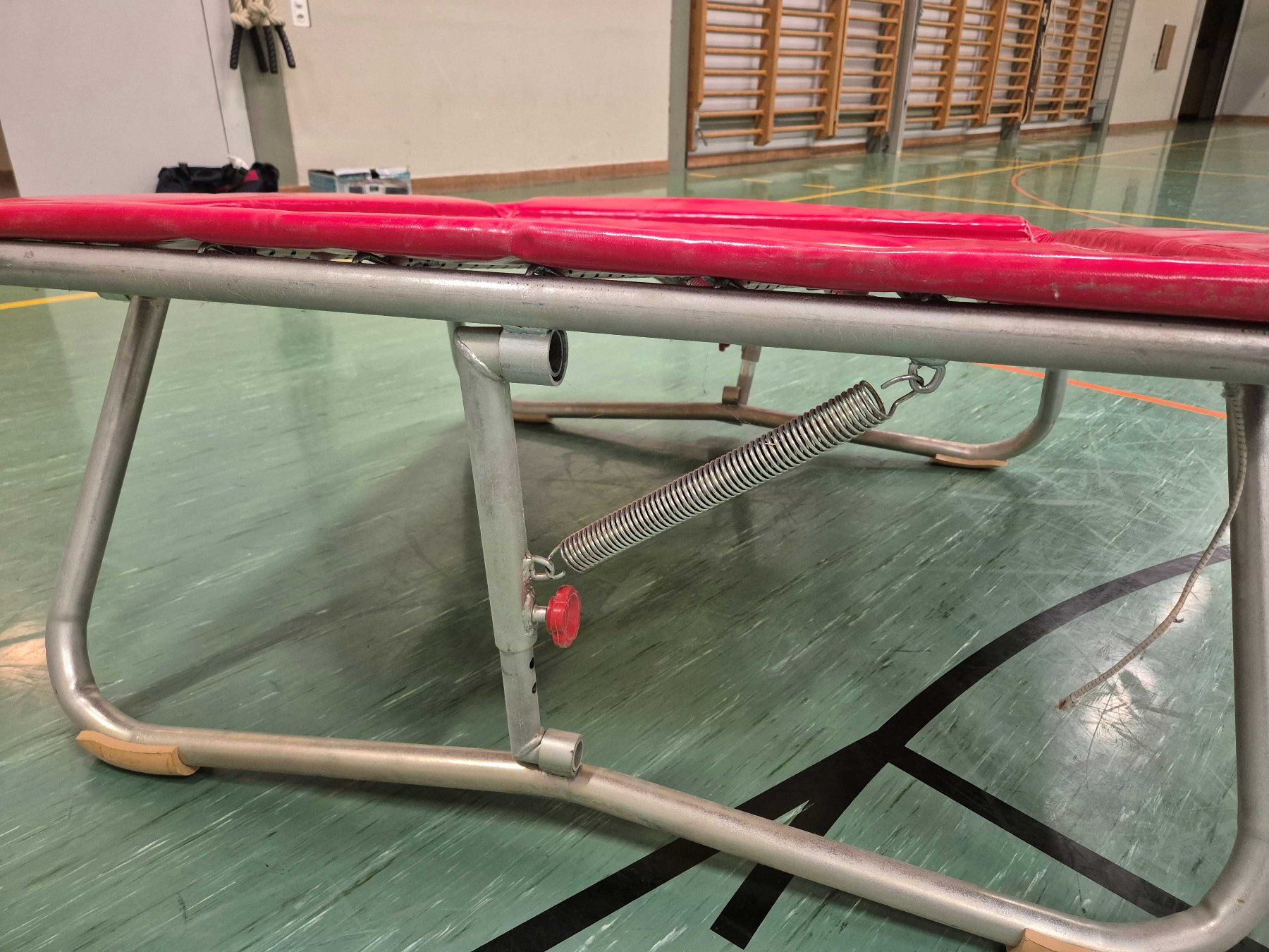 Trampolini: Gymnastik - Sprungbrett   Minitramp "Super" – Usato da Basel venduto da danastep 2