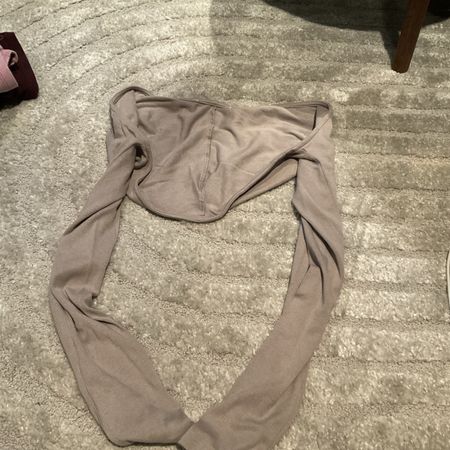 Beige Crop Top with Extra Long Sleeves - Chic Spring Style