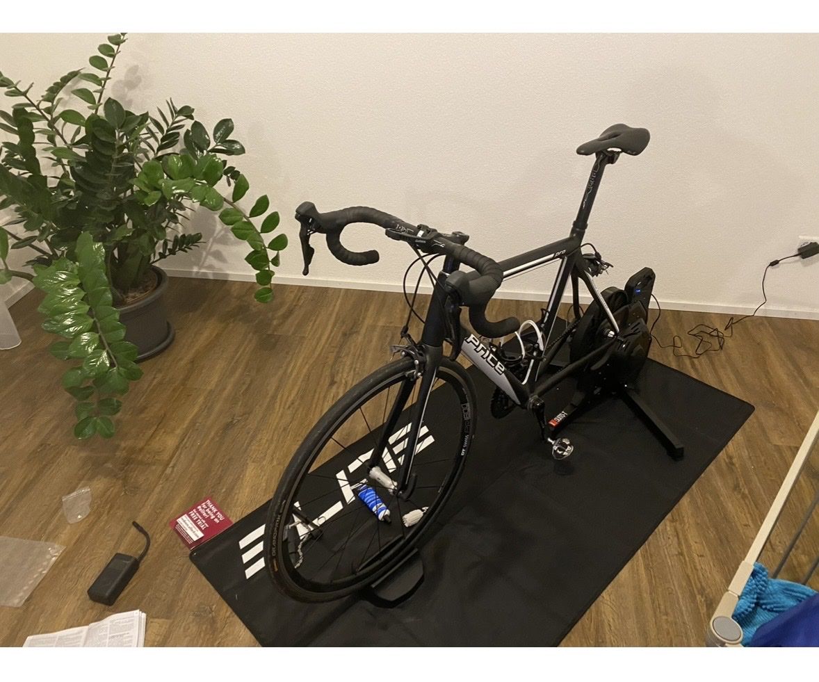 Hometrainer: Elite Rollentrainer Set gebraucht – Usato da Wädenswil venduto da patpat94 1