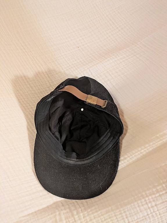 Chapeaux, bonnets & casquettes: Caps – D'occasion à Schwyz par Magdalena86 3
