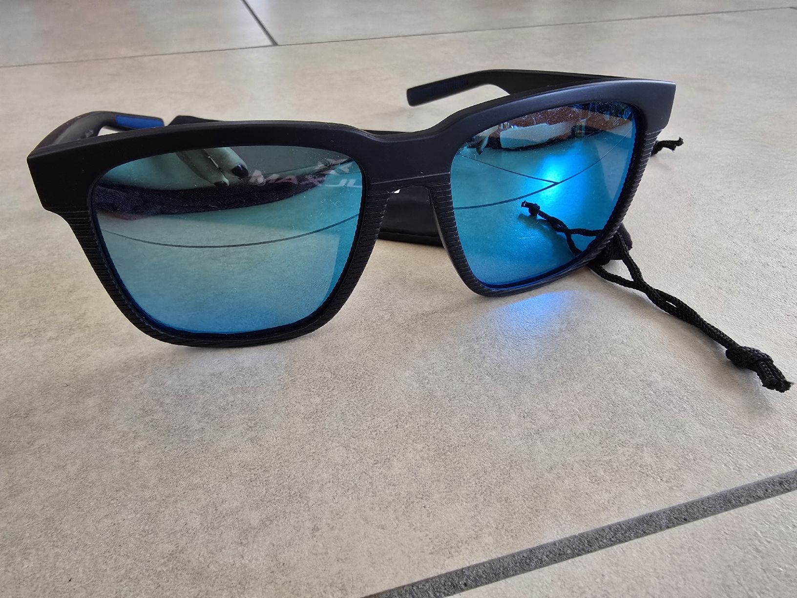 Brillen & Gläser: Herren Sonnenbrille Grösse XL – Gebraucht aus Rickenbach b. Wil von Beautiful.Things 1
