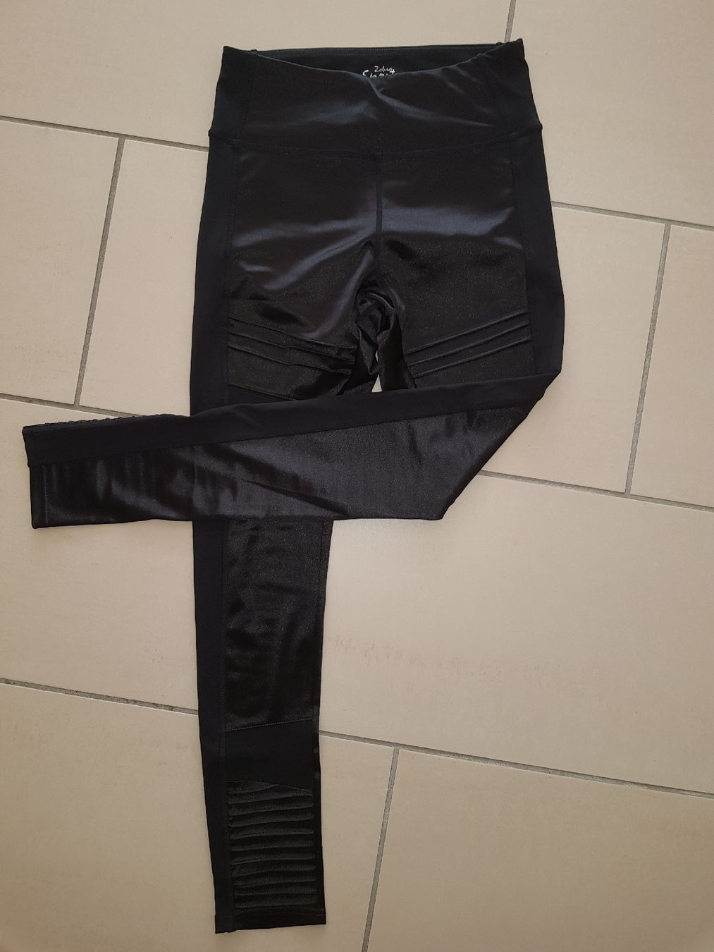 Leggings: Leggins M schwarz – Nuovo (secondo la descrizione) da Viganello venduto da sta_b86s 1