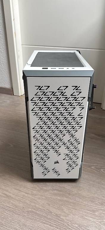 PC: Vend PC Gaming Ryzen 5 5600x + Rx 580 8go – Usato da Orges venduto da dem_8jrn