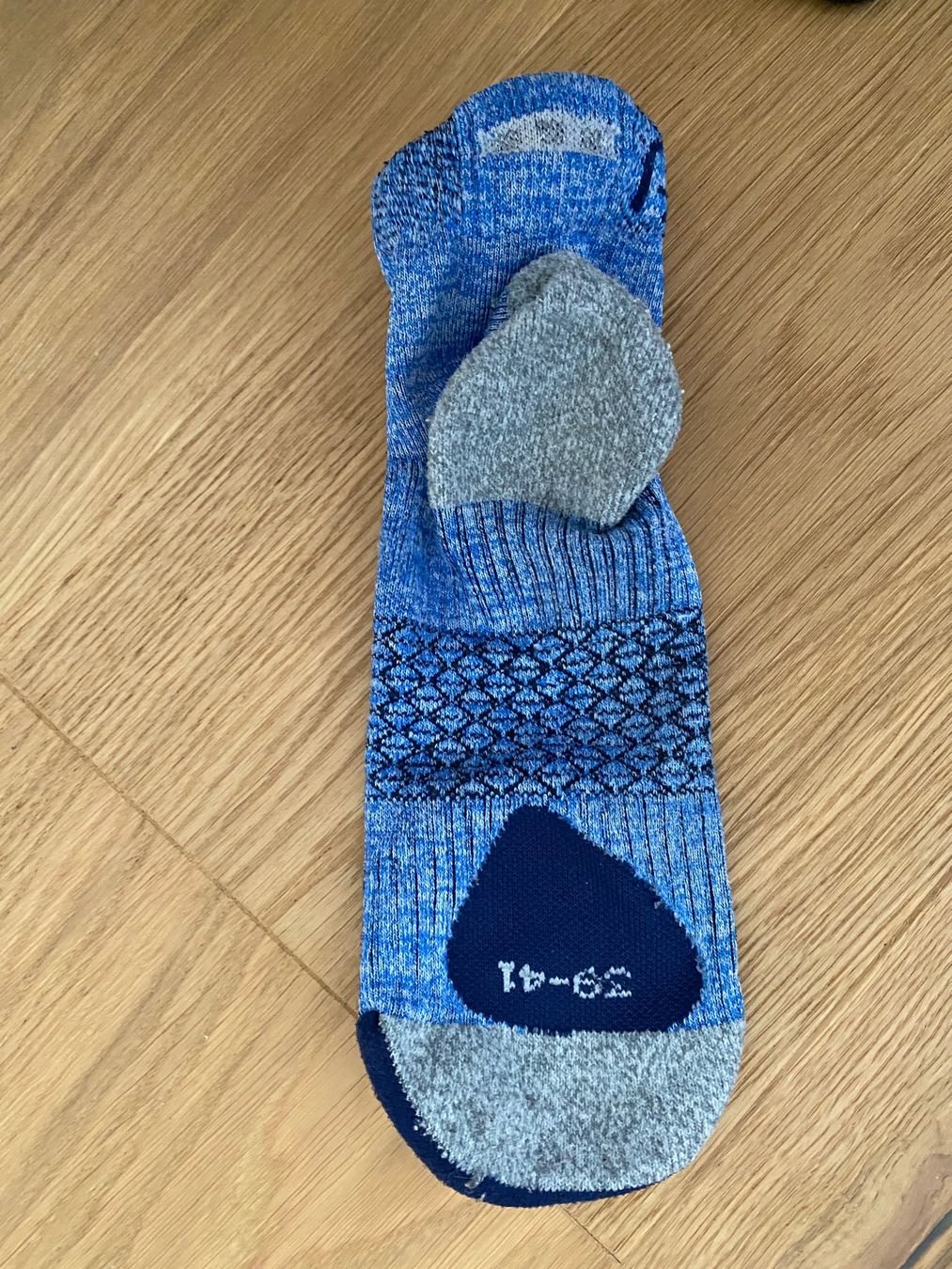 Calze: pz Socken Joggingsocken 39-41 – Usato da Einsiedeln venduto da PaedeK84 2