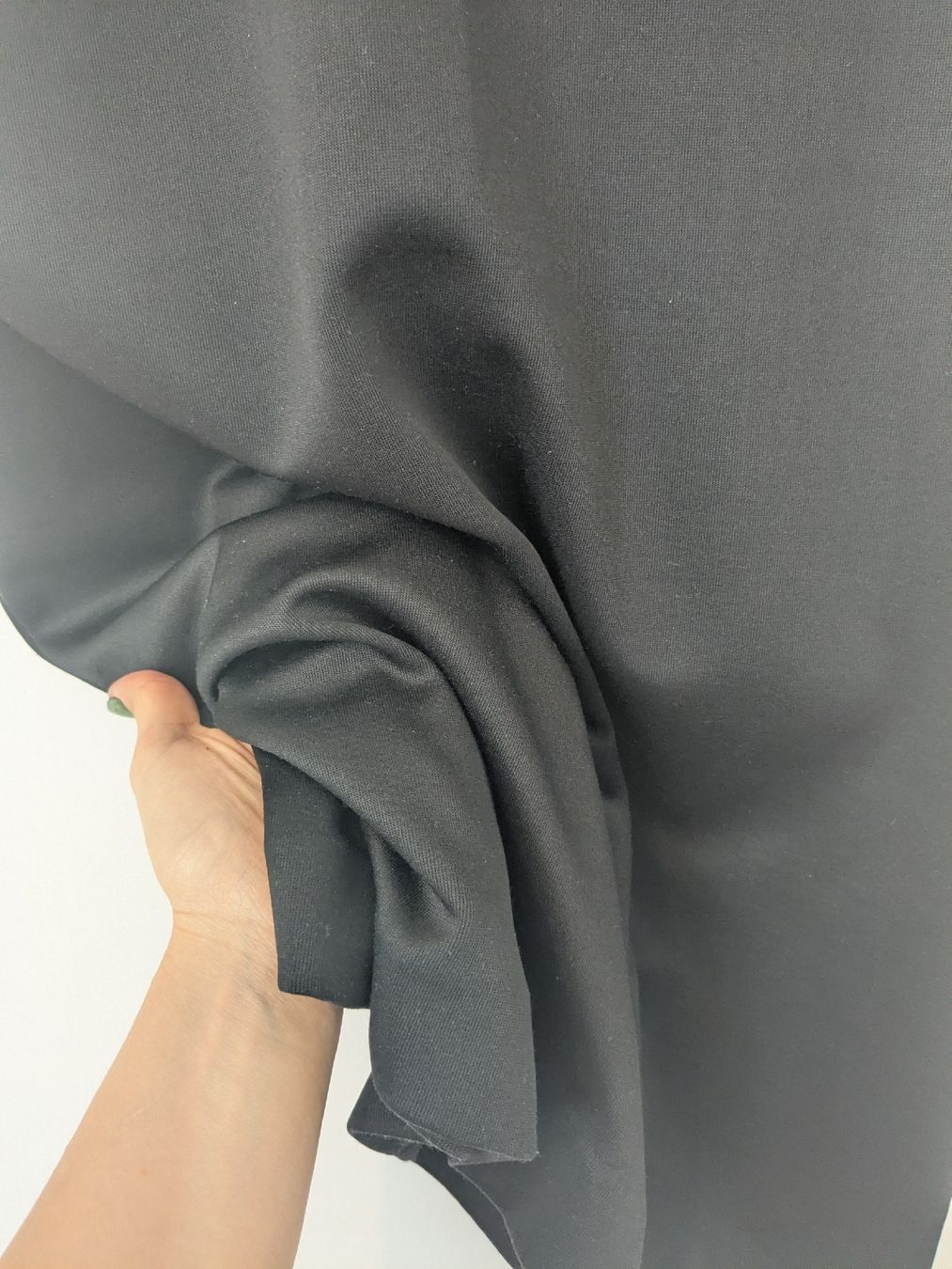 Zara Robes: zara black dress  – D'occasion à Genève par Valentyna_ann 1