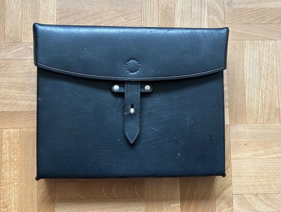 Uniformi: Kartentasche schwarz – Usato da Steinmaur venduto da Hummer77