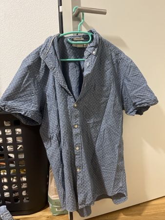 Chemise bleue H&M