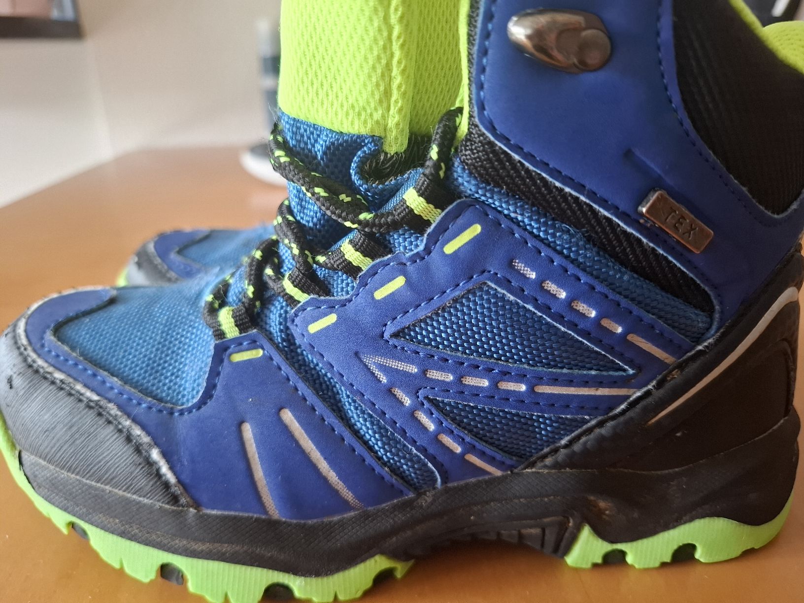 Schuhe für Jungen: Wanderschuhe – Gebraucht aus Heimberg von Suesigu 1