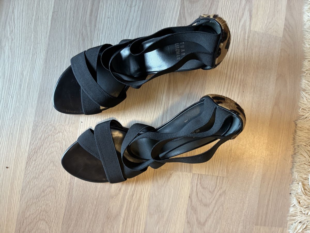 Stuart Weitzman Damenschuhe: Pumps offen aus Boutique im Leomuster – Neu (gemäss Beschreibung) aus Moleson-s-Gruyeres von Mosaikplastik 5