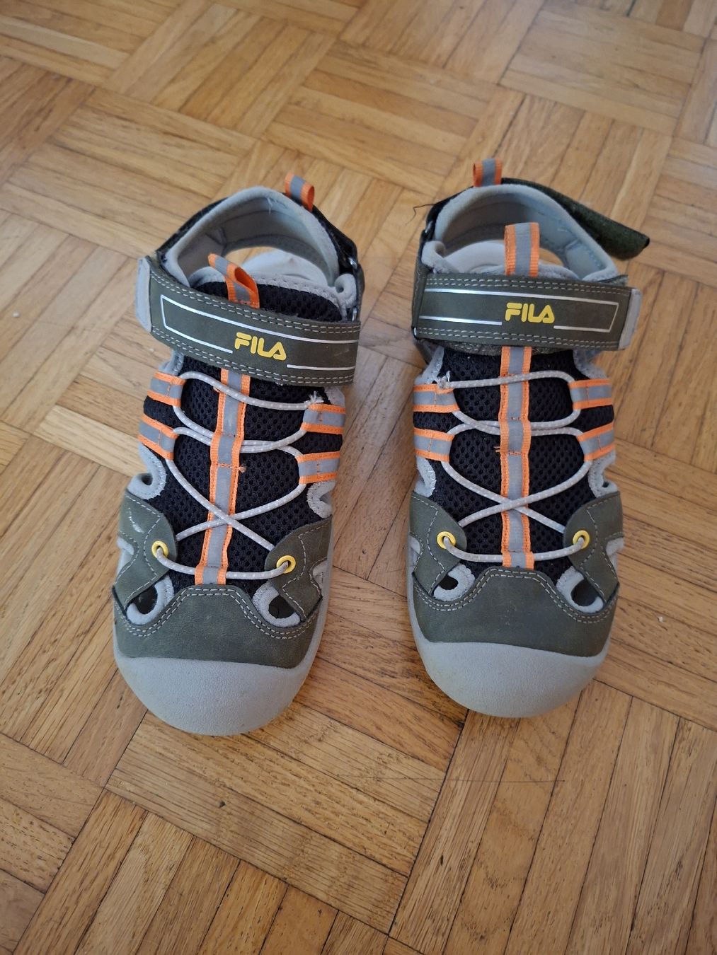 Fila Scarpe per ragazzi: Sandales FILA taille 37 – Usato da Gumefens venduto da izalala 1