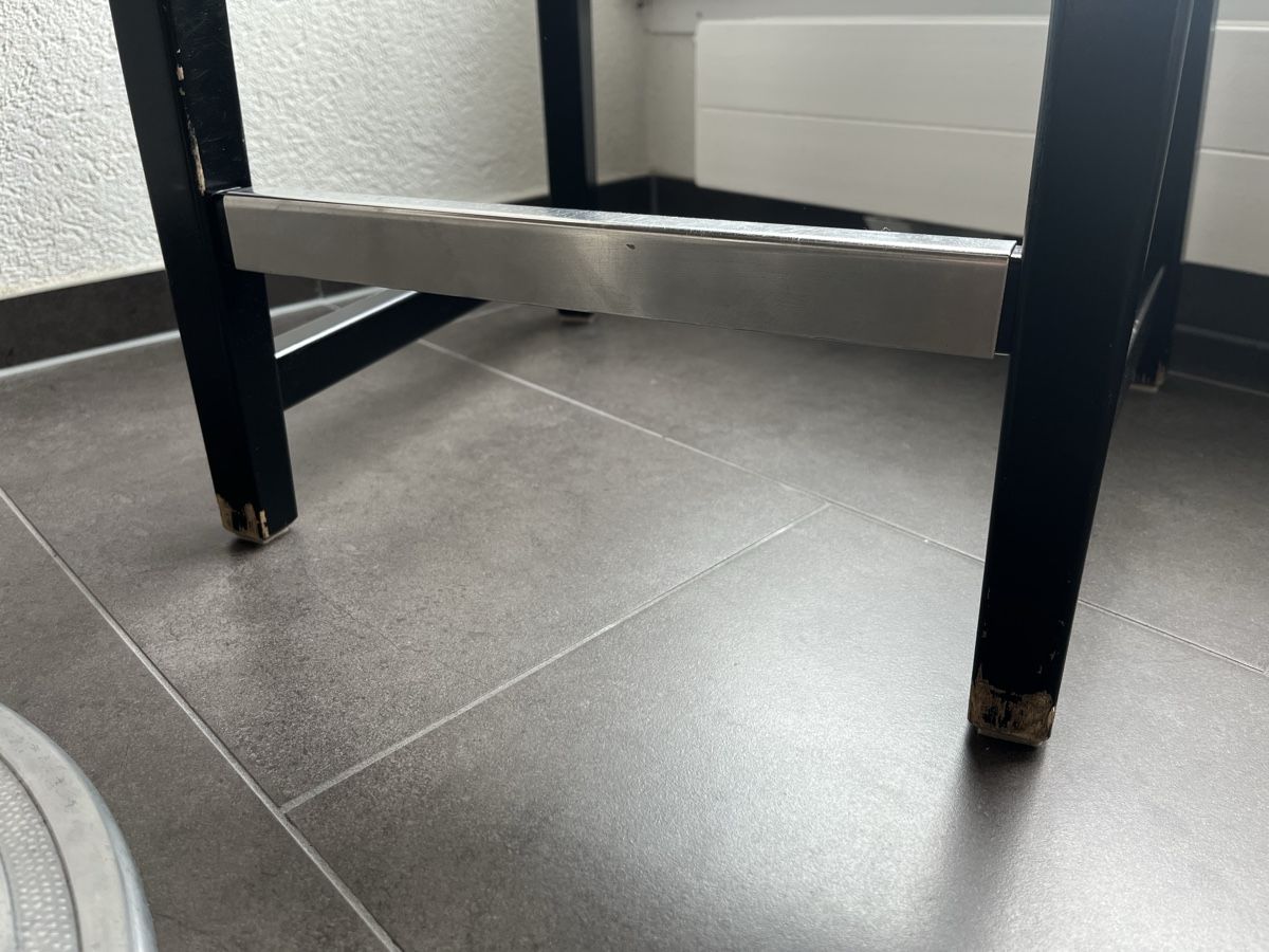 Horgen Glarus Sgabelli: 2 Stk. Horgen Glarus Miro Barhocker – Usato da Wabern venduto da Skate 4