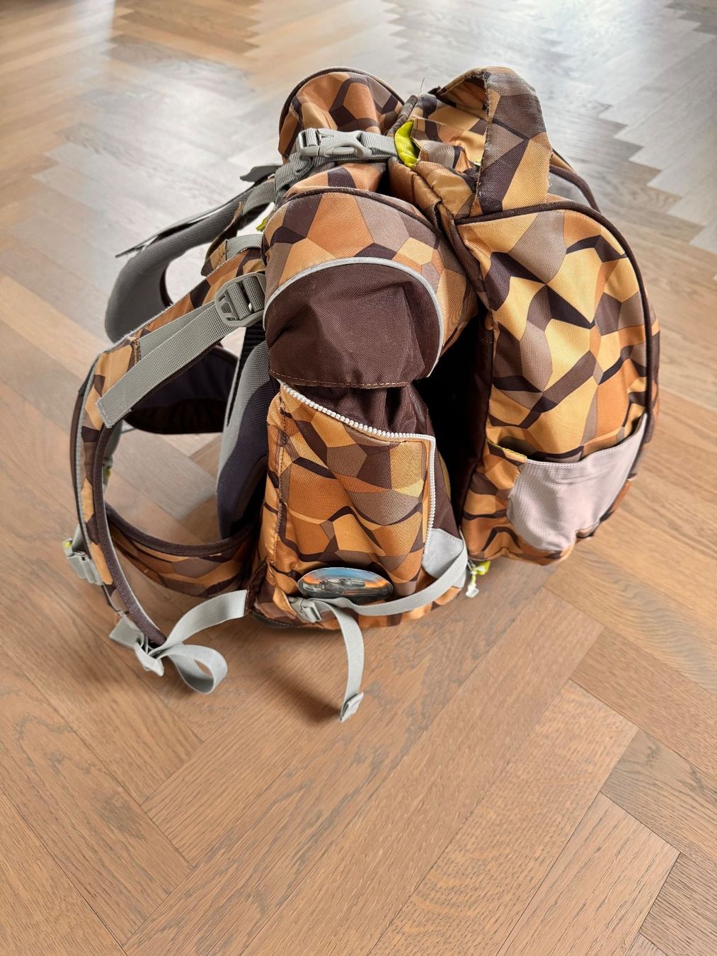 Ergobag Sacs & sacs à dos: Ergobag Pack BergeversetzBär, Rucksäcke & Sicherheitsset – D'occasion à Bubikon par Cleo_4 1