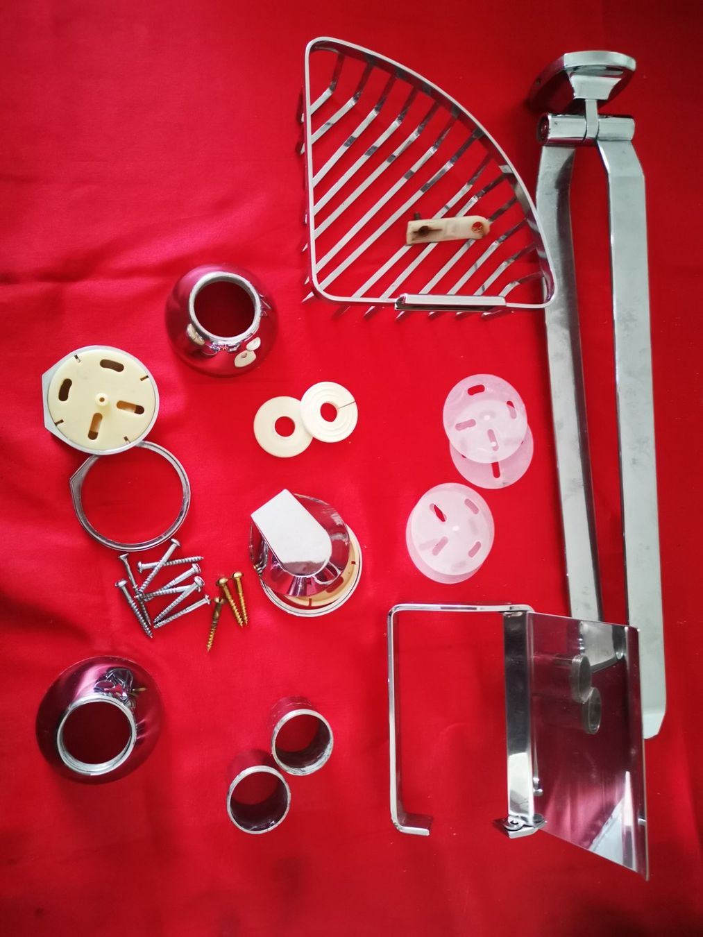 Altro per la casa: Lot accessoires salle de bain chromé – Usato da Courtepin venduto da Fin_dj7p 5