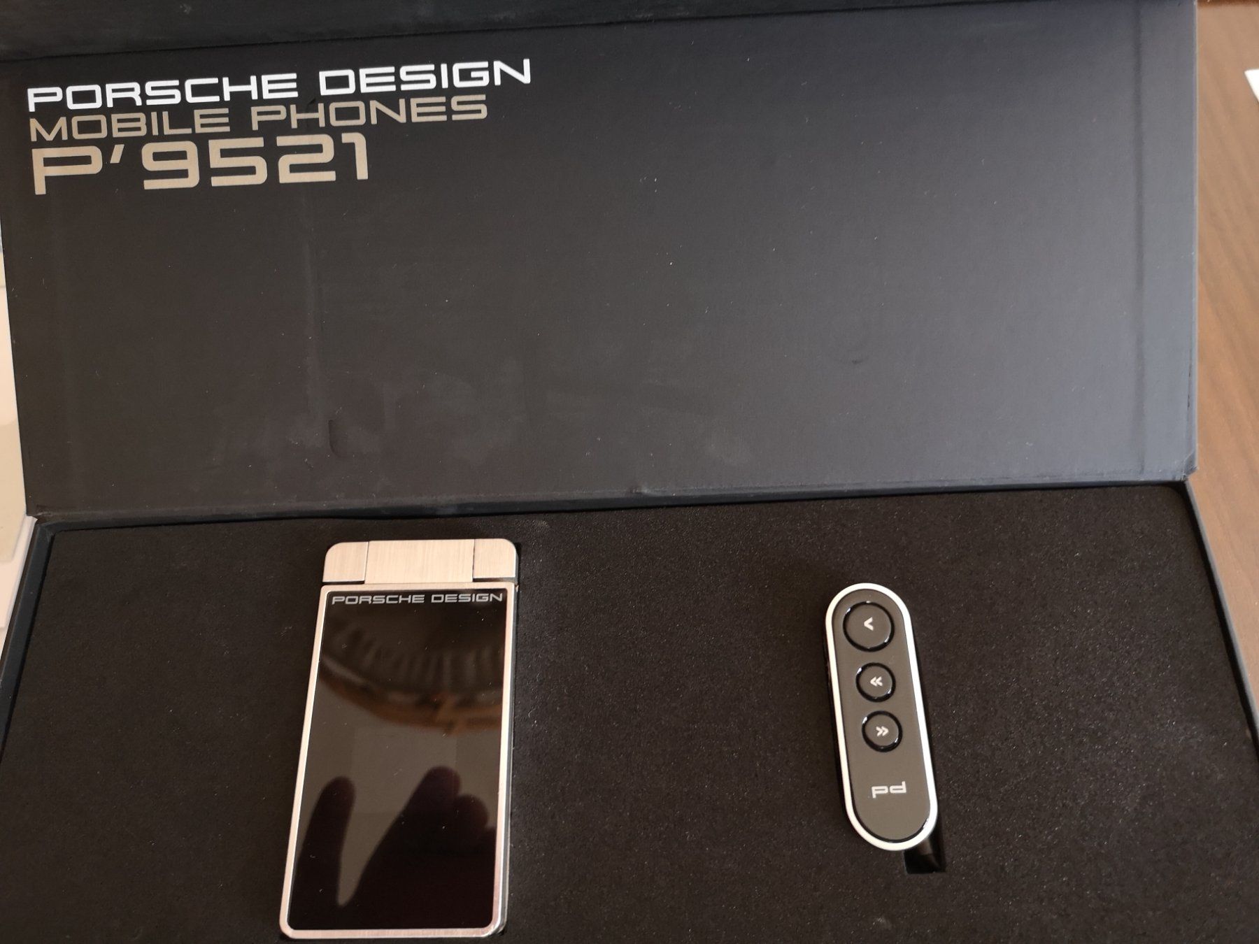 Telefoni cellulari / Smartphones: Porsche Design P 9521 – Usato da Klosters Dorf venduto da Baky61 1