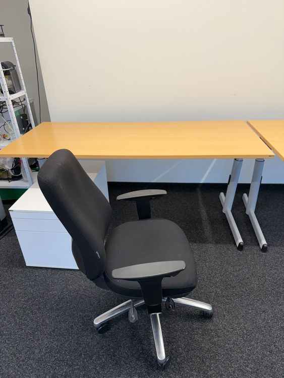 Scrivanie: Grosser Bürotisch (2 Exemplare verfügbar) – Usato da Glattbrugg venduto da traffael 3