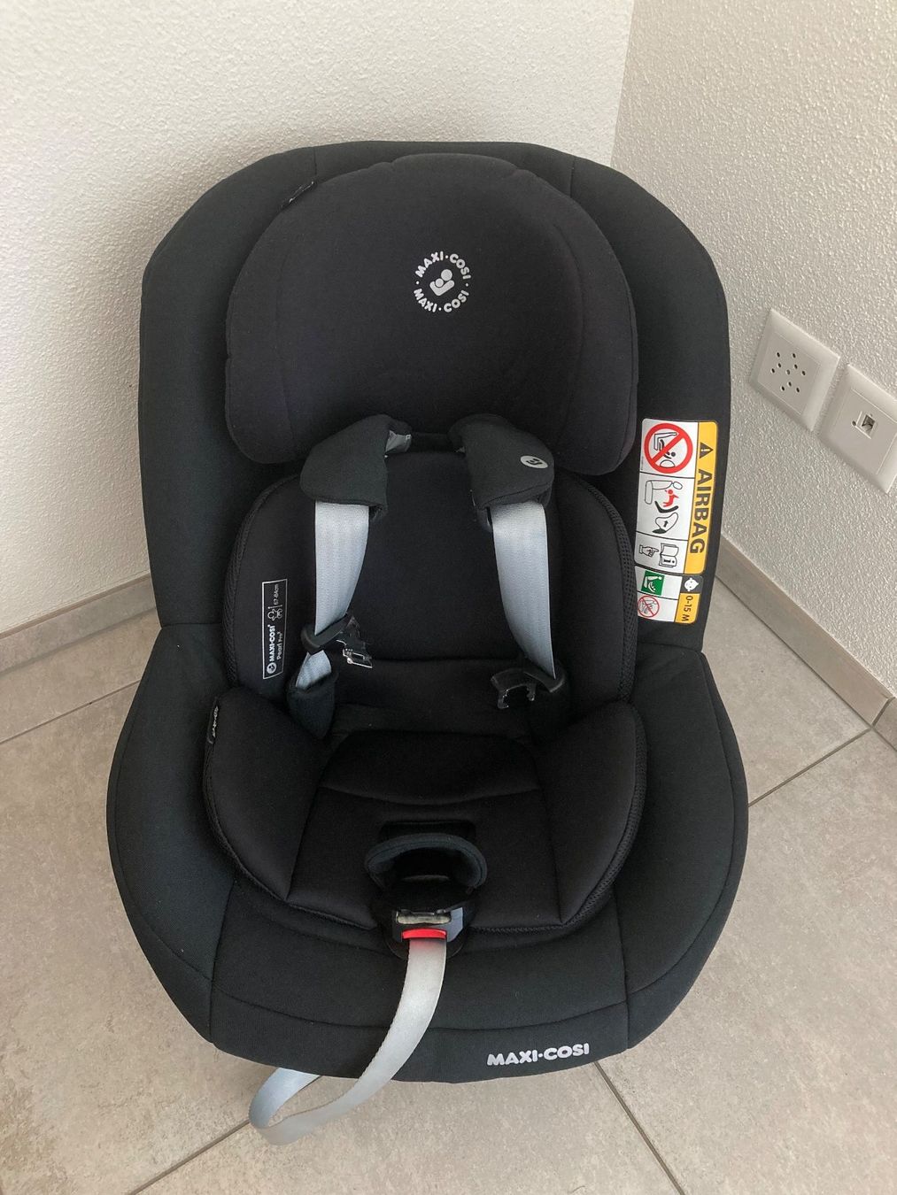 Maxi-Cosi Auto-Kindersitze: Maxi Cosi Pearl Pro 2 I-Size Smart ISize für one oder 3 way – Gebraucht aus Giswil von tilema