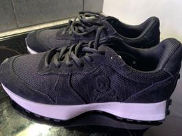 Schwarzer Sneaker von Scalpers Gr.39