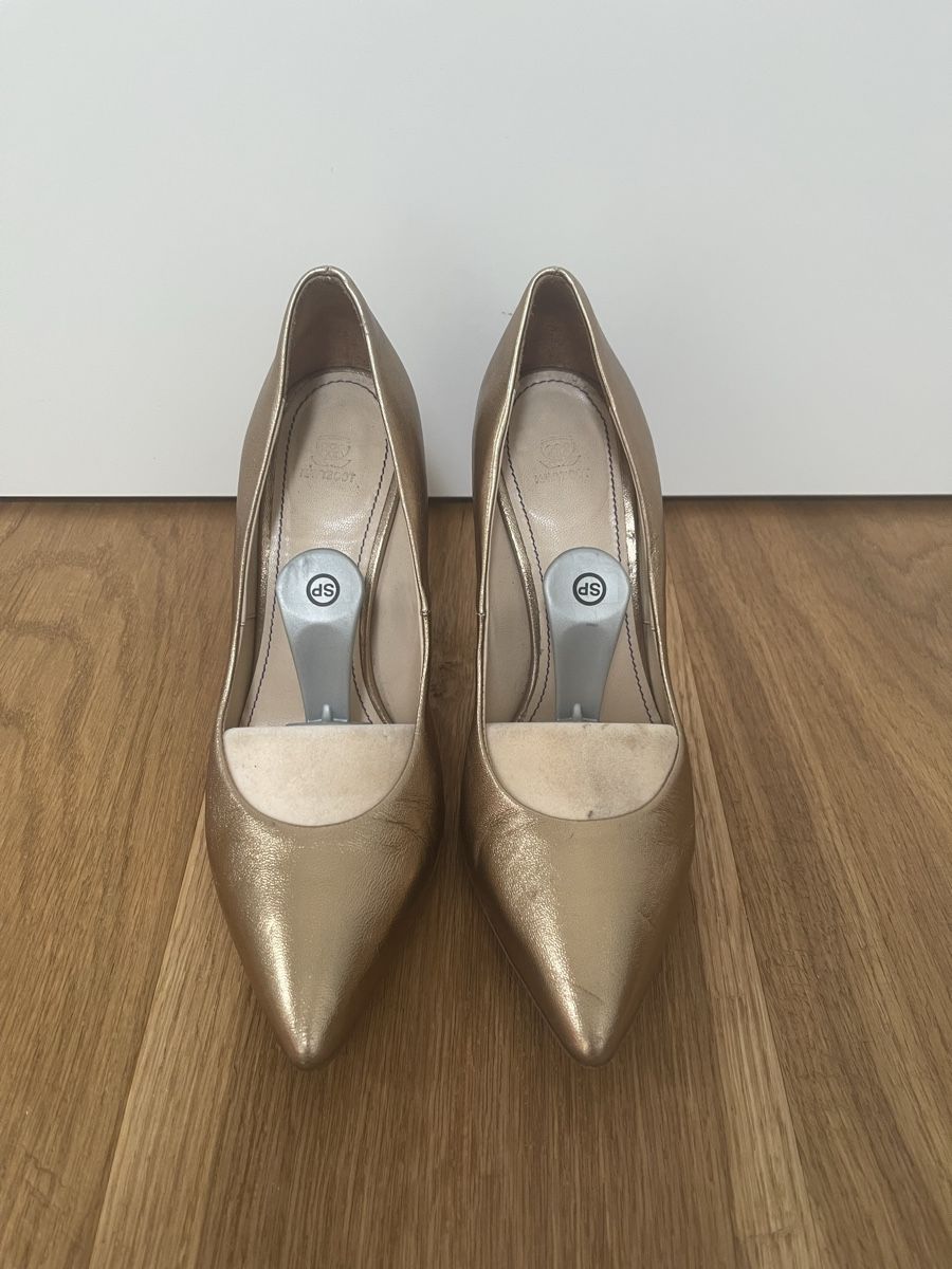 Navyboot Damenschuhe: Pumps gold, gr.38 – Gebraucht aus Luzern von Cyrill81 1