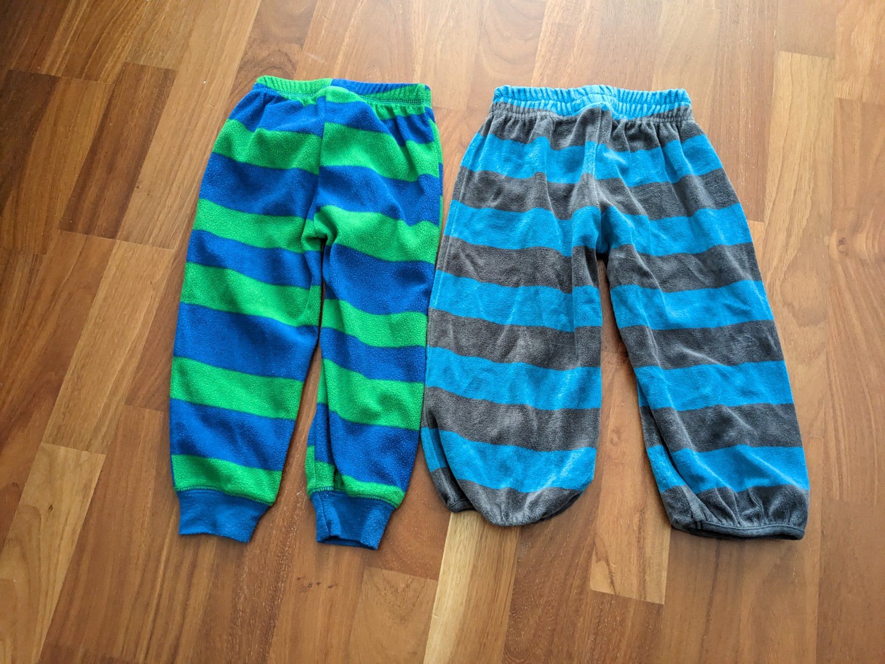 Hosen: Hose Gr.92 – Gebraucht aus Einsiedeln von mar_6bqc 1
