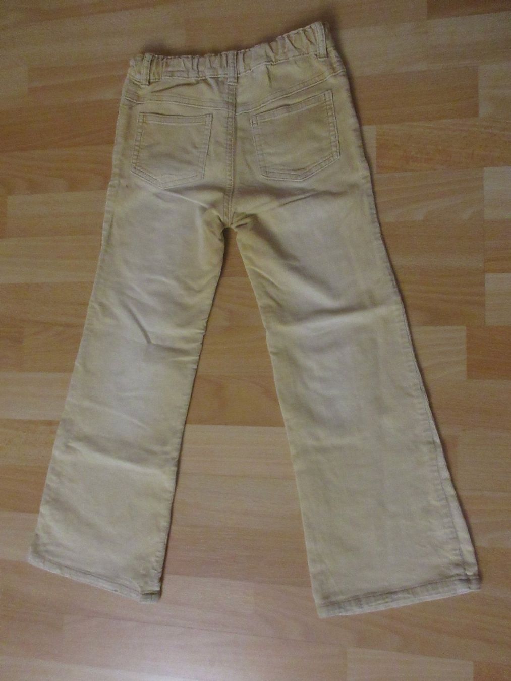 Pantaloni: Cordhose beige Grösse 122 – Usato da Kaisten venduto da renault015 3