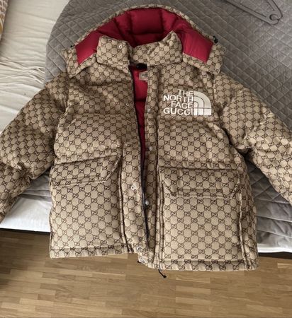 Doudoune The North Face x Gucci, Taille L, Superbe!