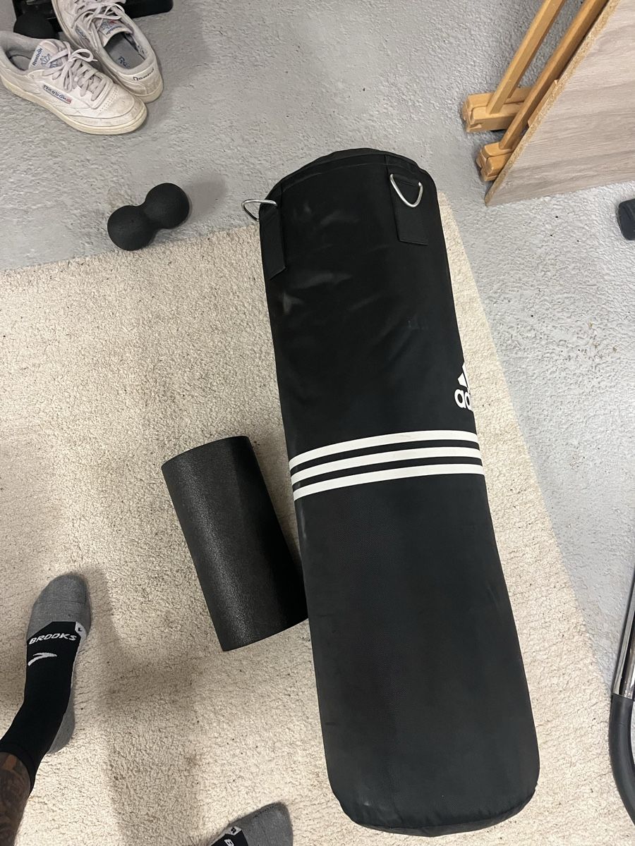 Boxsäcke: Boxsack Adidas, Neuwertig. – Neu (gemäss Beschreibung) aus Flamatt von Cyril.I 1
