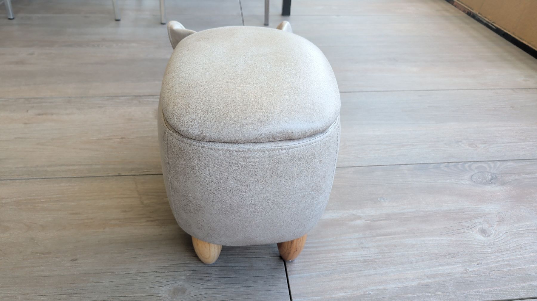 Tabourets: Hocker Elefant mit Stauraum Beige neuwertig – D'occasion à Kriens par Raphelino 2