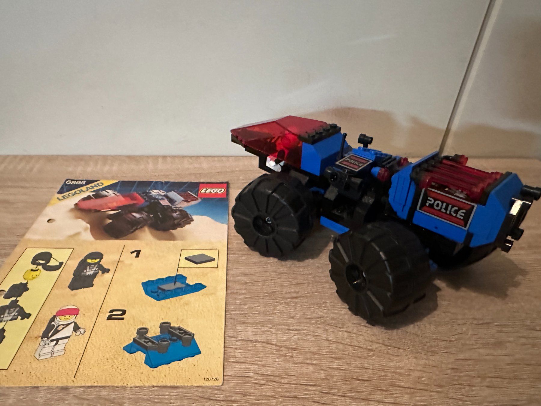 Legoland Kit di costruzioni: LEGO Space 6895 Spy-Trak I – Usato da Basel venduto da Don-Angel 1