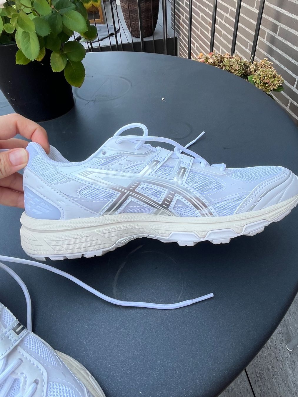 Asics Scarpe da donna: Asics Turnschuhe Damen – Usato da Zürich venduto da Joellita25