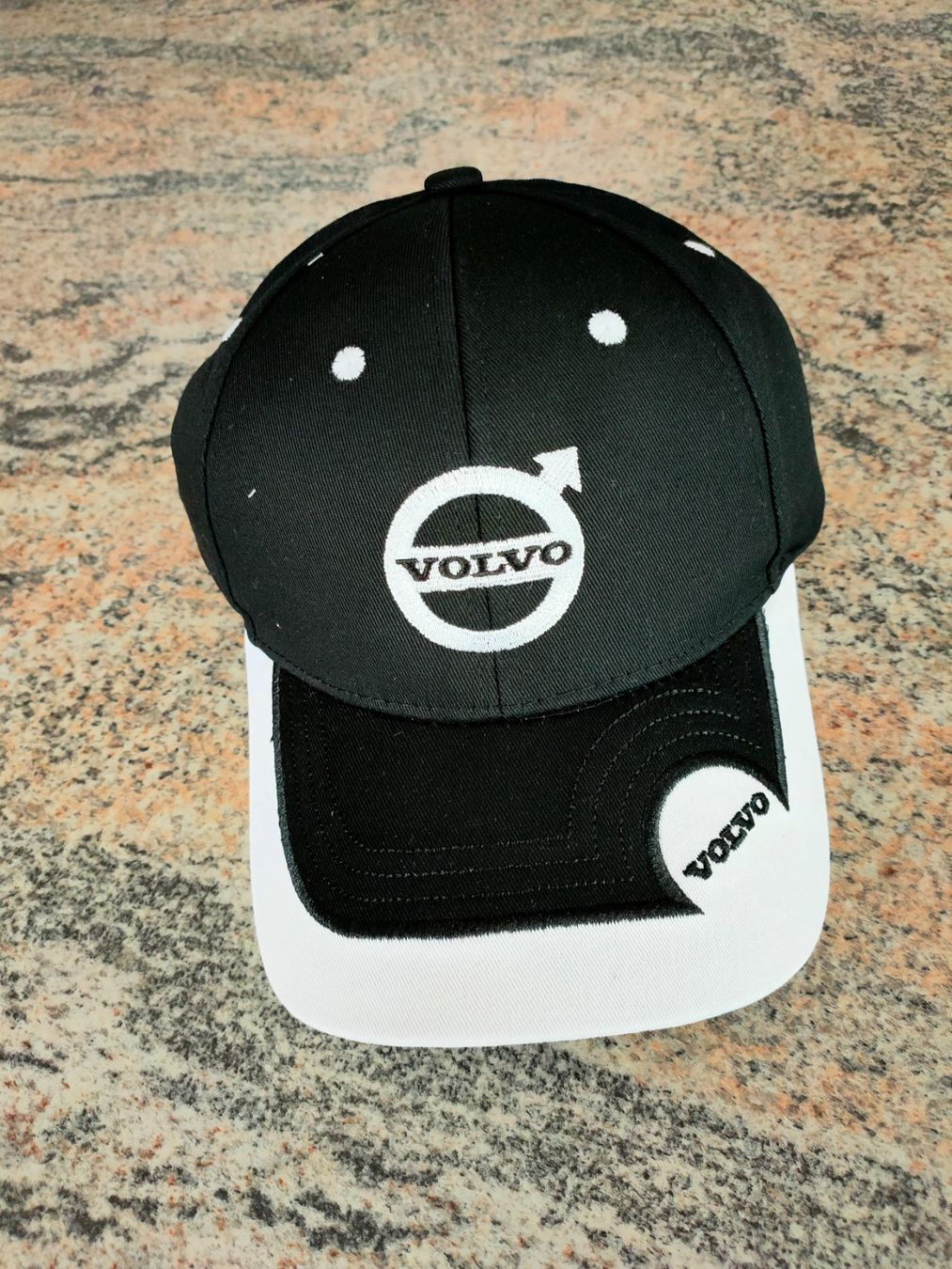 Altro in  Abbigliamento & Accessori: Volvo Cap , neu und ungebraucht – Nuovo e nell'imballaggio originale da Ormalingen venduto da maite06 5