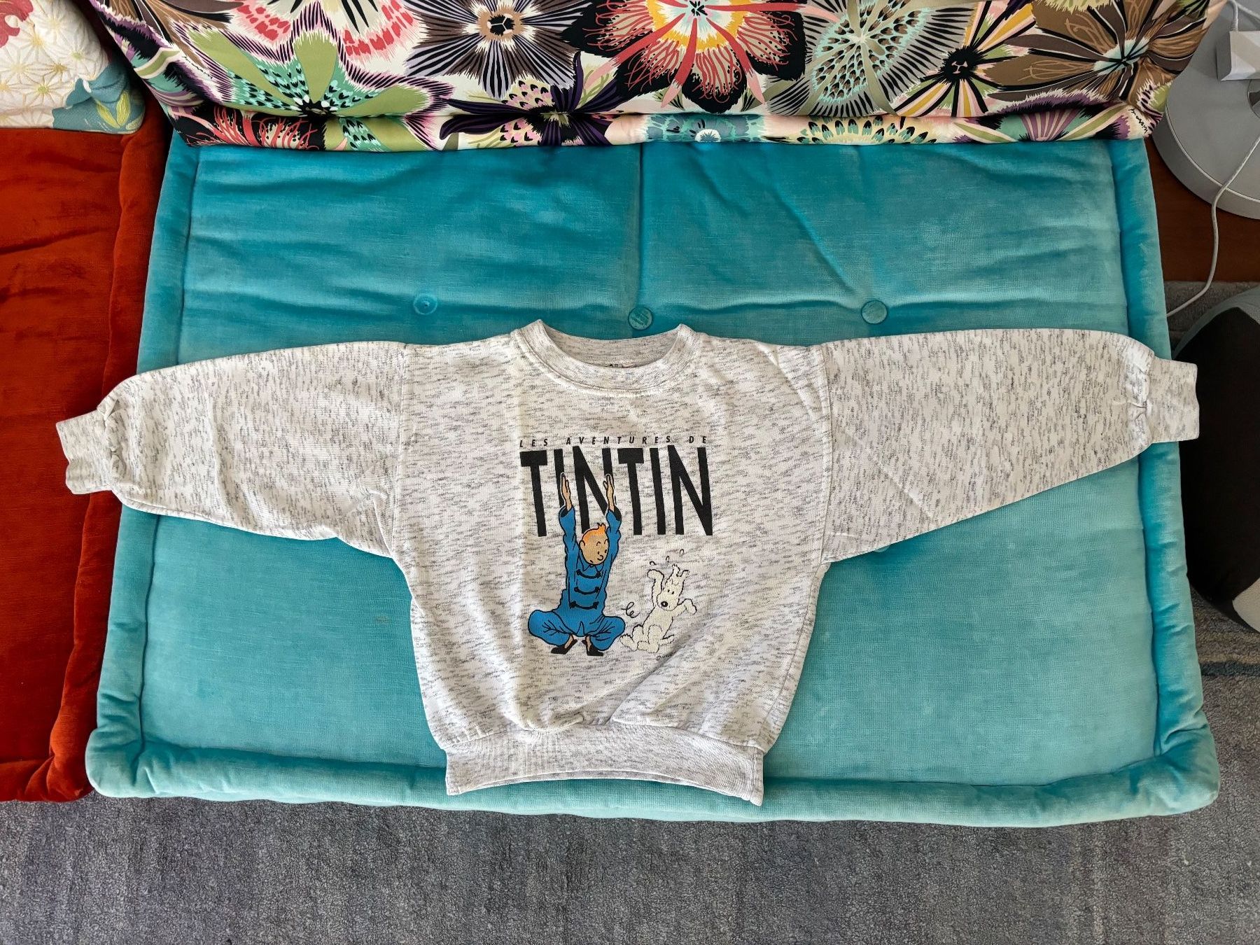 Pullover & Sweatshirts: Sweatshirt Tim & Struppi – Gebraucht aus Zürich von _Kleinkram_