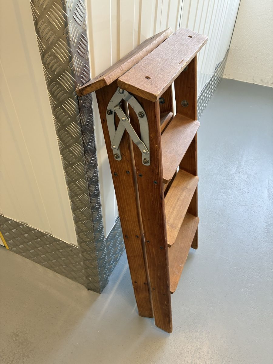 Scale: Vintage-Holzleiter  – Usato da Bern venduto da wisemagpie 8