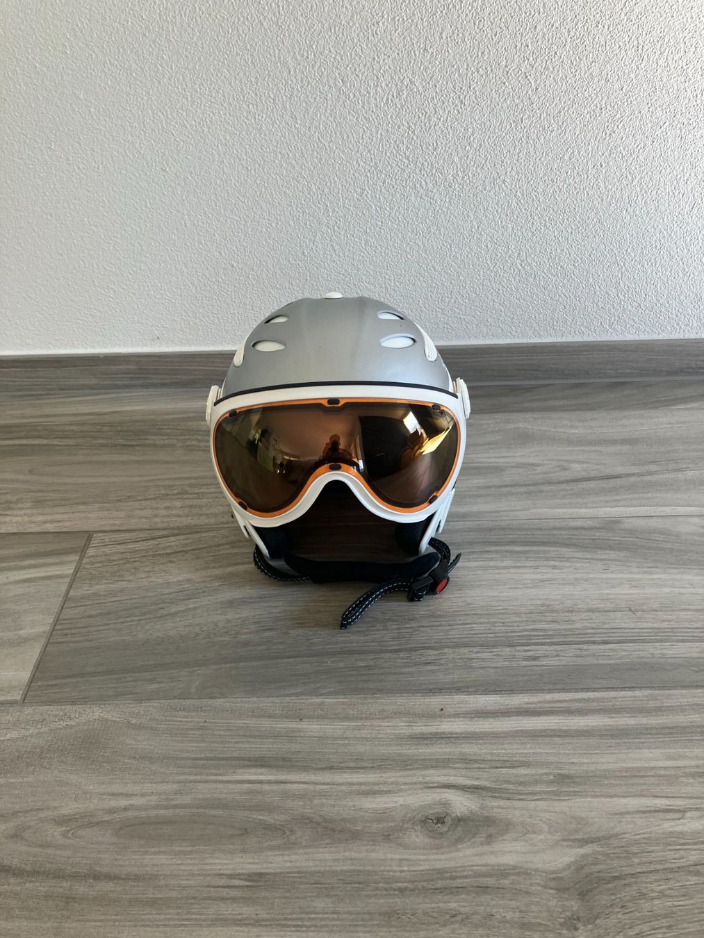 Caschi: Wintersport Helm – Usato da Netstal venduto da PMN1970
