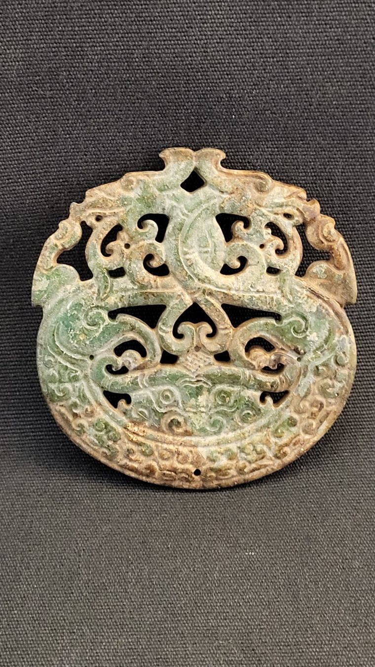 Figurines: Stein-Schnitzerei mit Drachenmotiv "III" – D'occasion à Basel par spinne02