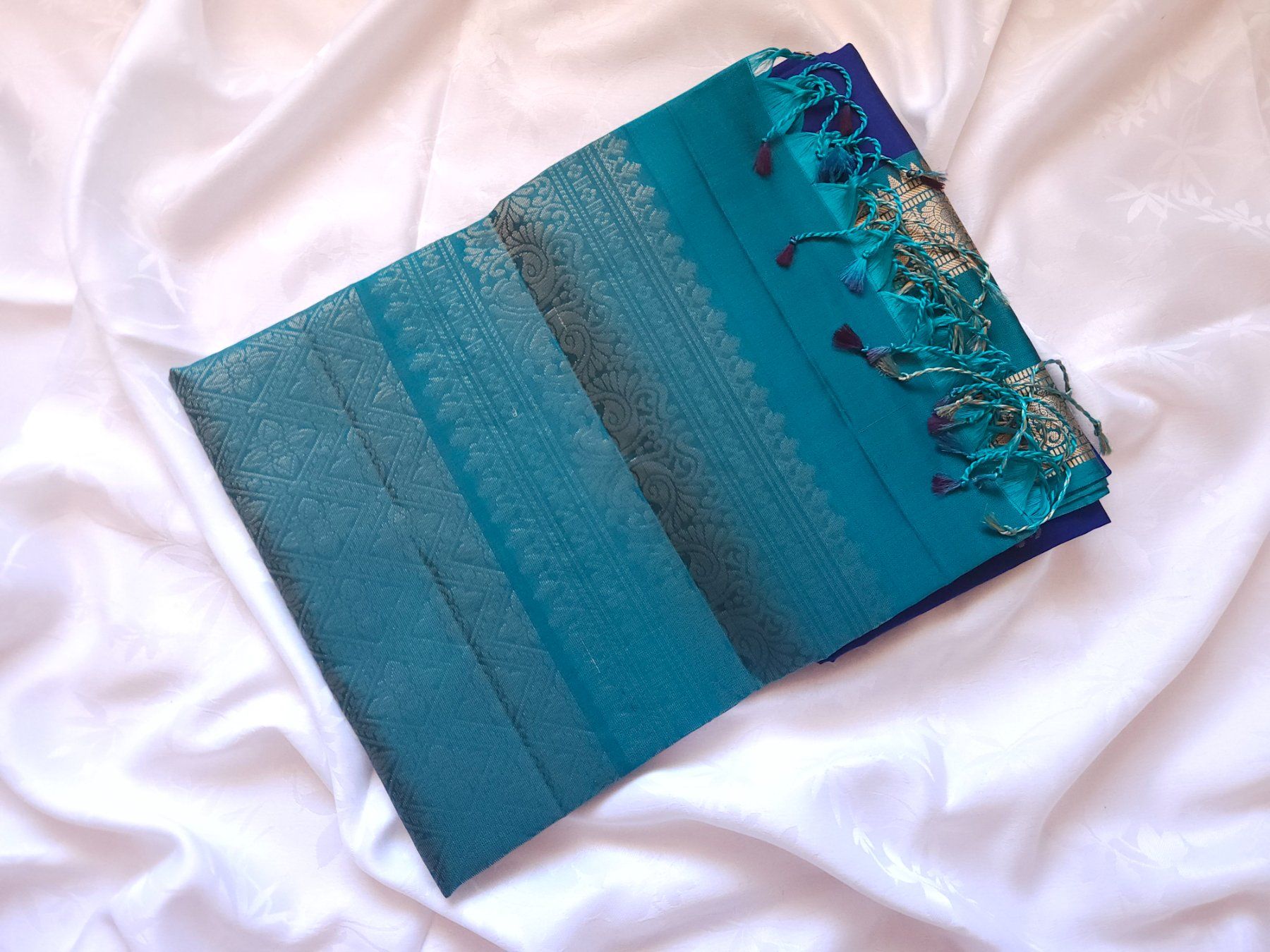 Kleider: Kanchipuram soft silk saree – Neu und originalverpackt aus Les Acacias von minnie6 2