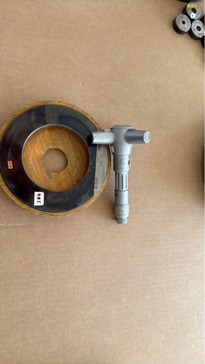 Misurare: Innenmessschraube Mikrometer  90-100mm mit Einstellring  – Usato da Neuhausen venduto da reifen-profis