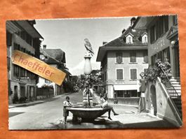 Dorfplatz in Frutigen Adlerbrunnen, ca. 1950-60