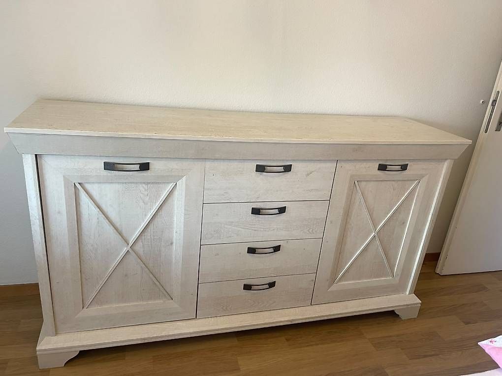 Commodes: Grosse Helle Kommode / Sideboard  – D'occasion à Fislisbach par The.Notorious 2