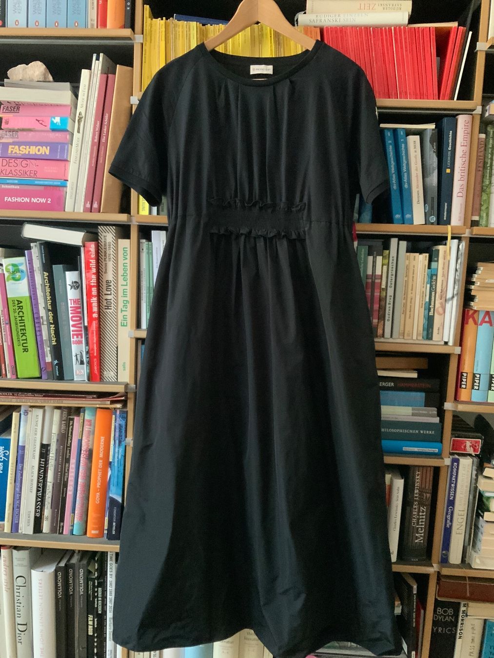 Moncler Kleider: Kleid Moncler – Gebraucht aus Basel von dreiklang01