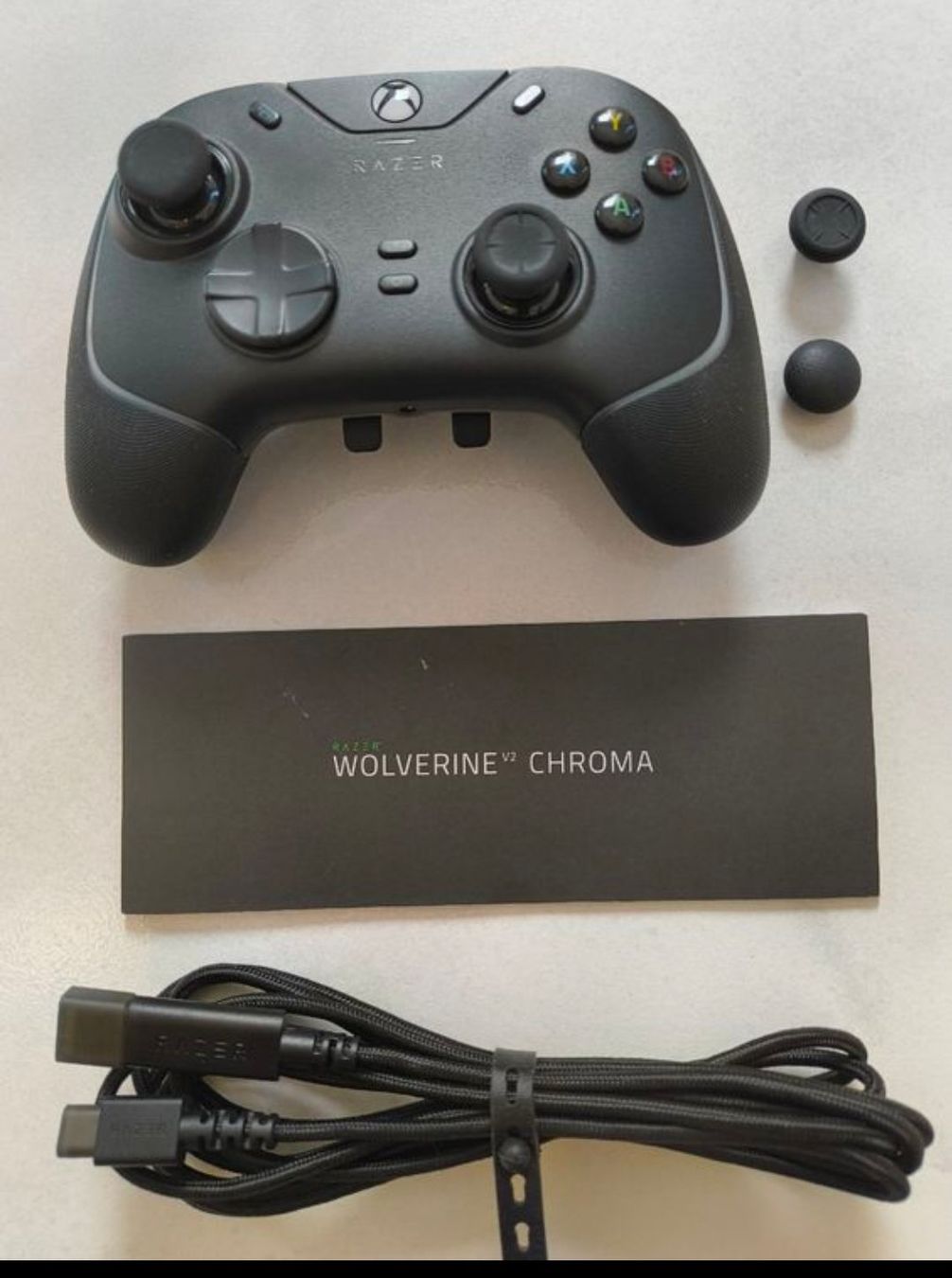 Razer Controller: Razer Wolverine V2 Chroma Controller - Guter Zustand! – Usato da Zwingen venduto da chf_2pfy