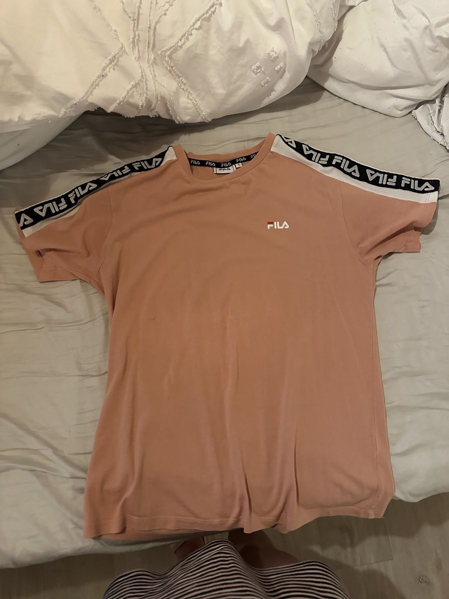 Lotti di vestiti: T-Shirt Set  /  Grösse: S – Usato da Oberhofen Thun'see venduto da ClaudiaKelesh 2